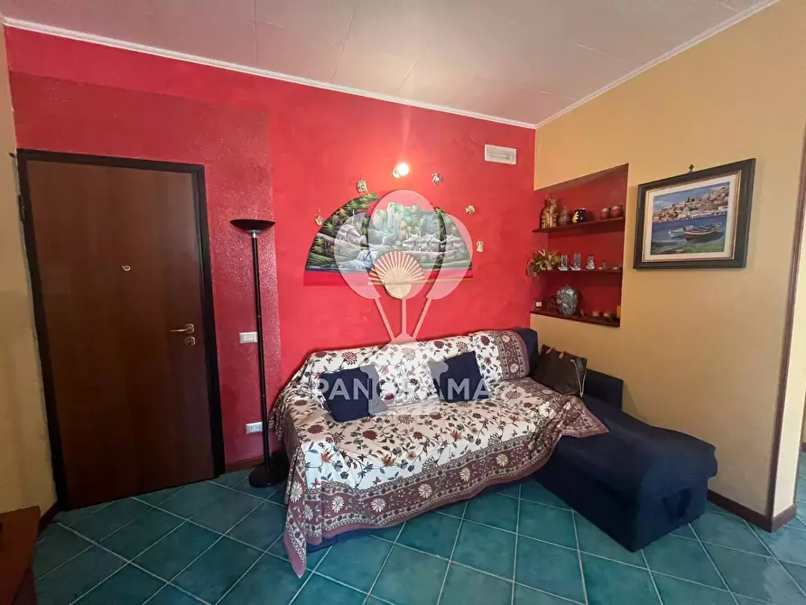 Immagine 4 di Casa trifamiliare in vendita  in Via Giacomo Puccini, 5 a Balestrate