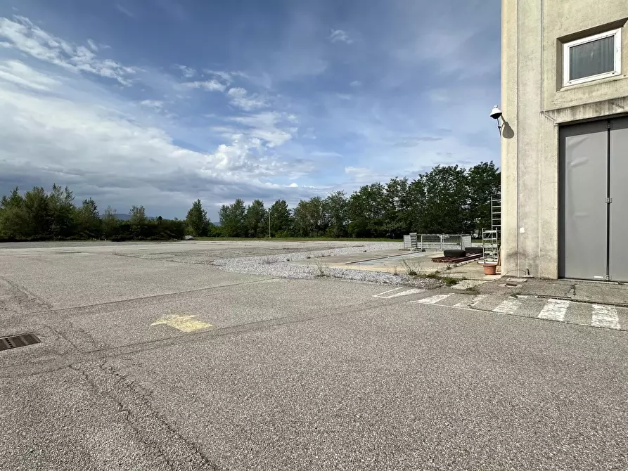Immagine 6 di Casa bifamiliare in vendita  in zona industriale Piano Lago a Bianchi