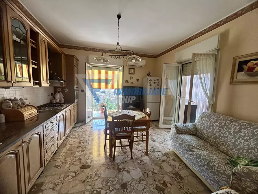 Immagine 10 di Casa trifamiliare in vendita  in VIALE TEOCRITO a Siracusa