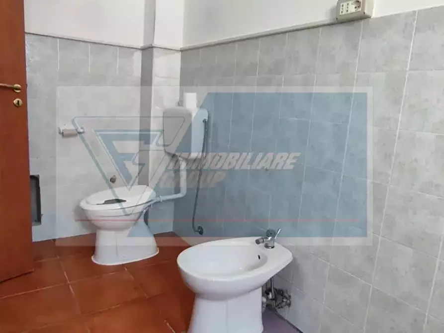 Immagine 10 di Casa trifamiliare in vendita  in Via Austria a Siracusa