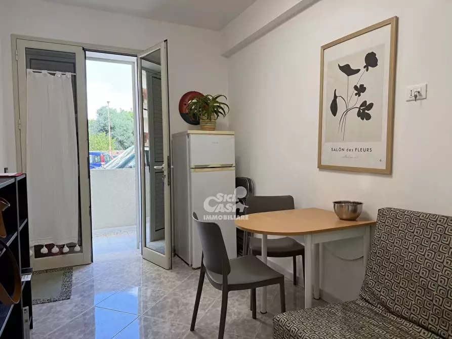 Immagine 15 di Casa trifamiliare in affitto  a Marsala