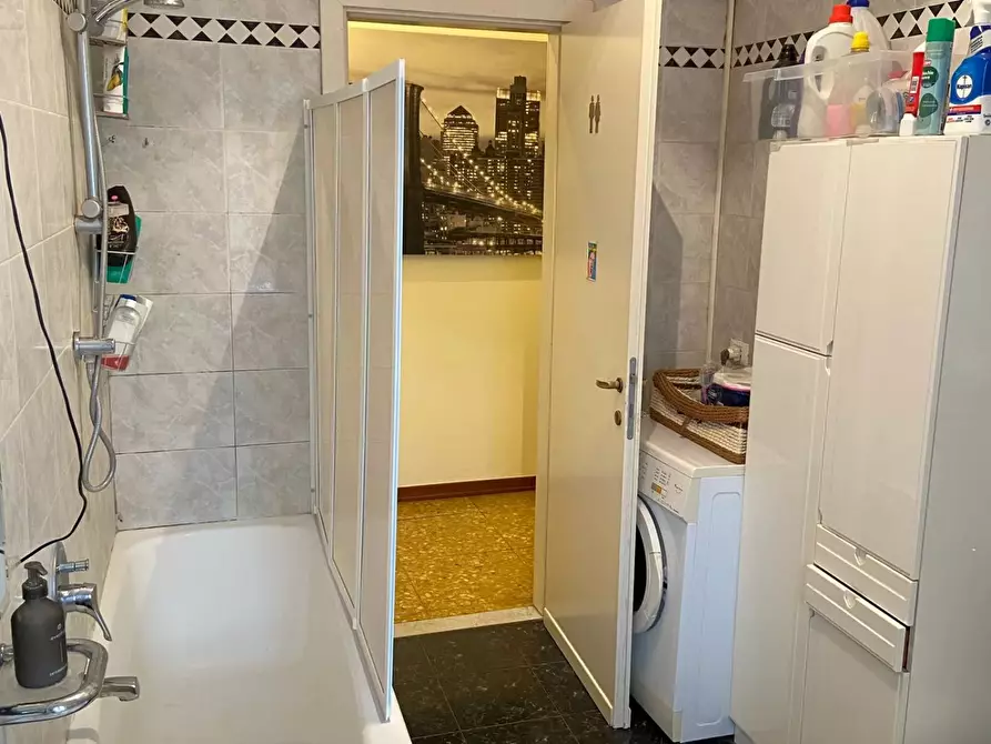 Immagine 33 di Casa trifamiliare in affitto  in Via Eugenio Carpi 38 a Milano