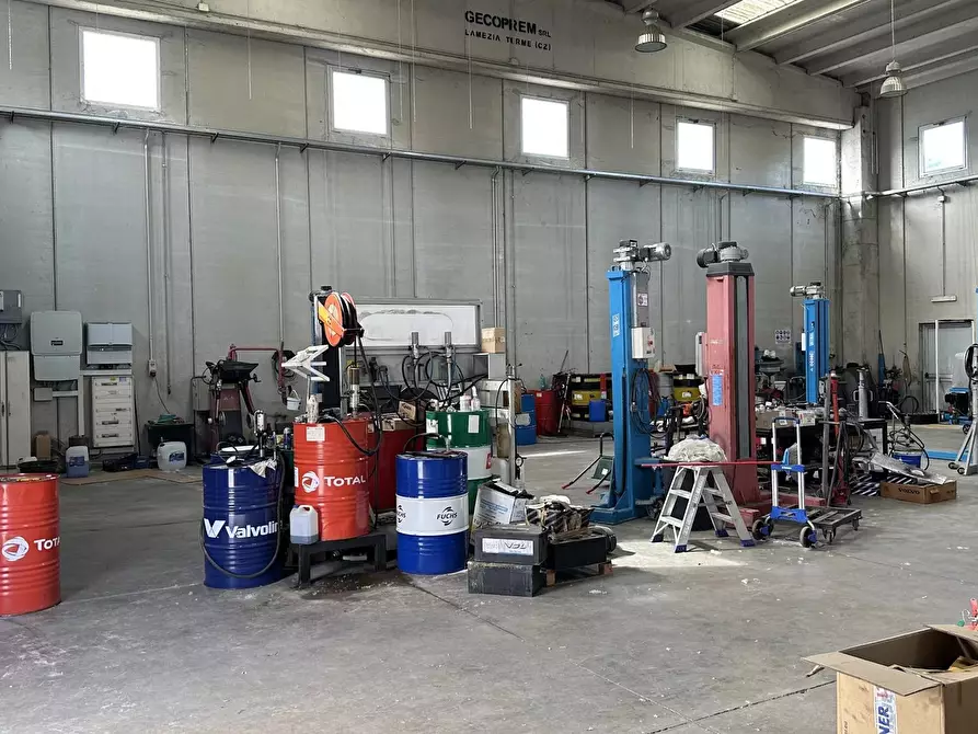 Immagine 7 di Casa bifamiliare in vendita  in zona industriale Piano Lago a Bianchi