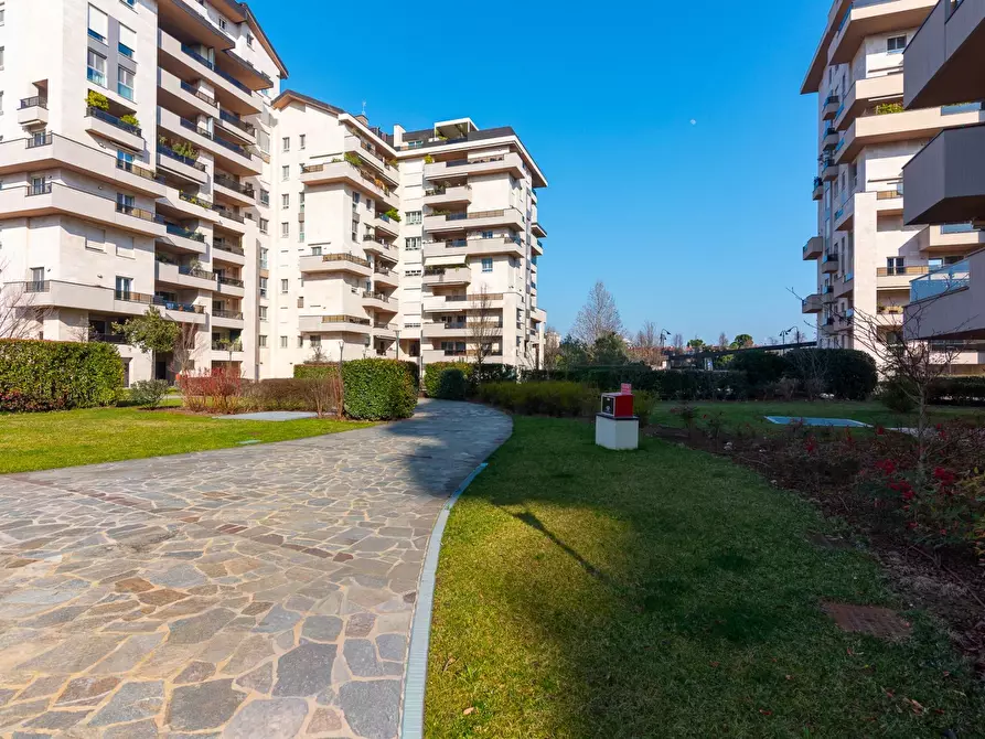 Immagine 36 di Casa trifamiliare in vendita  in Via San Rocco a Segrate