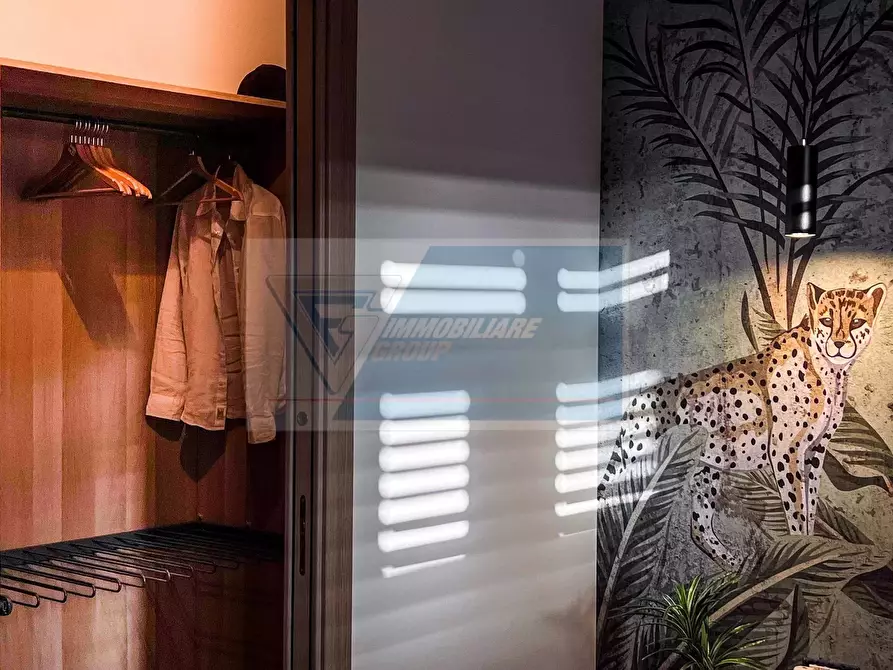 Immagine 6 di Casa trifamiliare in vendita  in Via Pasubio a Siracusa