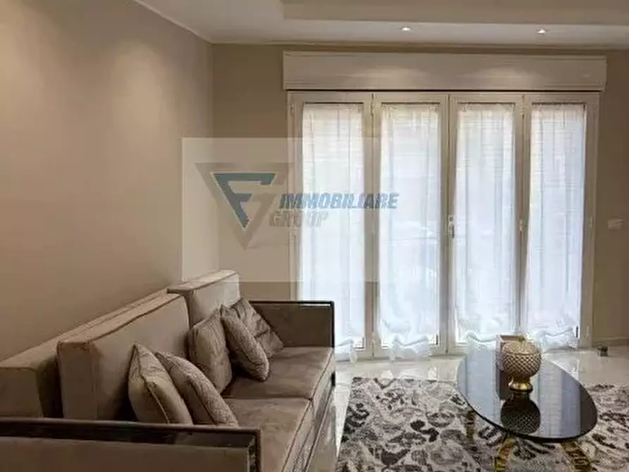Immagine 15 di Casa trifamiliare in vendita  in Via San Giovanni a Buccheri
