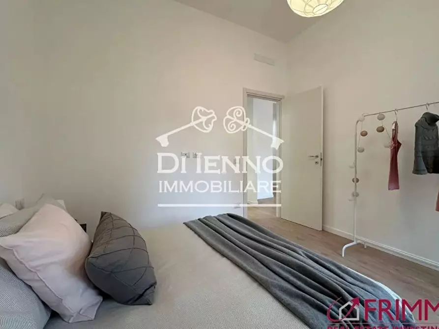 Immagine 5 di Casa trifamiliare in vendita  in Via Teodoro Monticelli a Roma