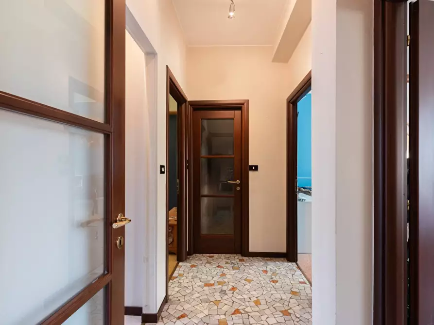 Immagine 19 di Casa trifamiliare in vendita  a Milano