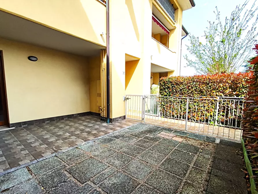 Immagine 13 di Casa trifamiliare in vendita  a Santa Lucia Di Piave