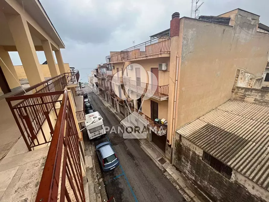 Immagine 3 di Casa trifamiliare in vendita  in Via Luigi Pirandello 5 a Balestrate