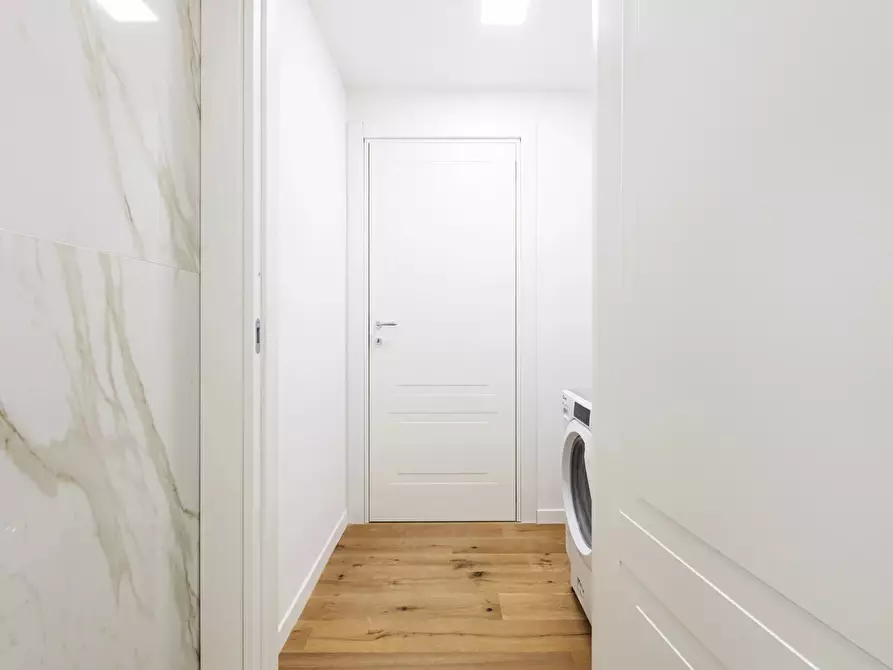Immagine 24 di Casa trifamiliare in affitto  in Via Ravenna, 14 a Milano