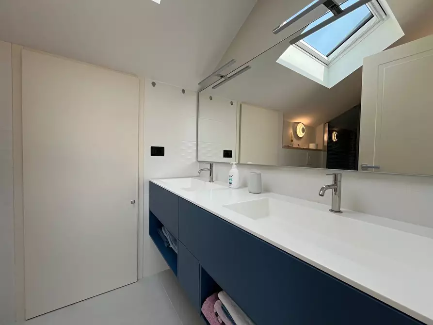 Immagine 22 di Casa trifamiliare in vendita  in Via Parma a Chiavari