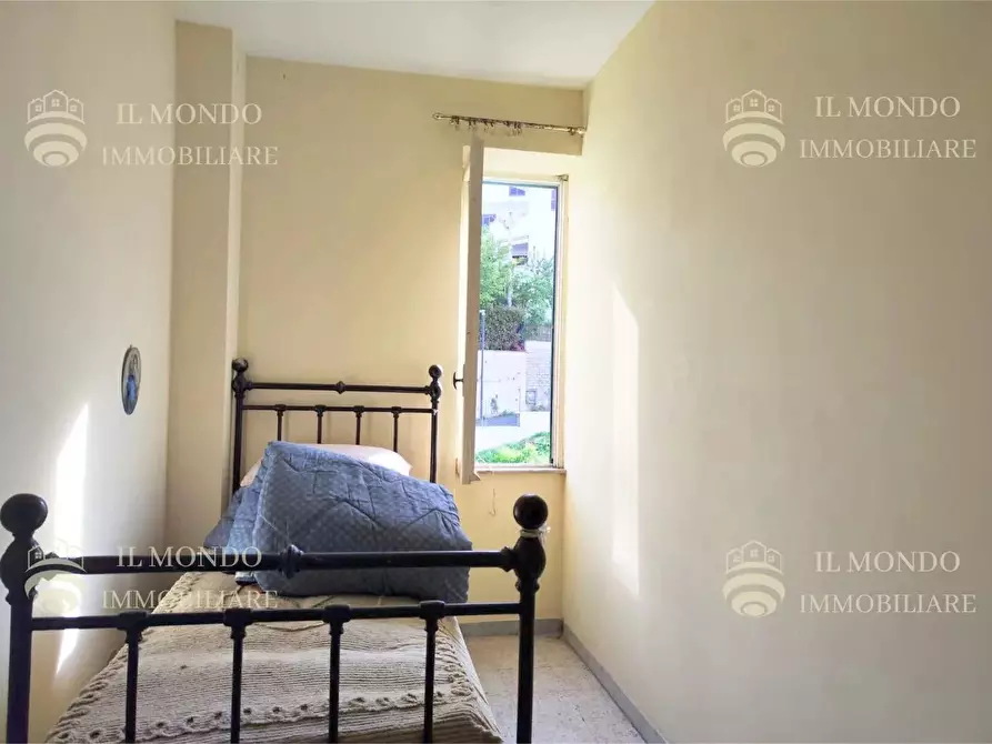 Immagine 21 di Casa trifamiliare in vendita  in Viale Rieti a Palombara Sabina