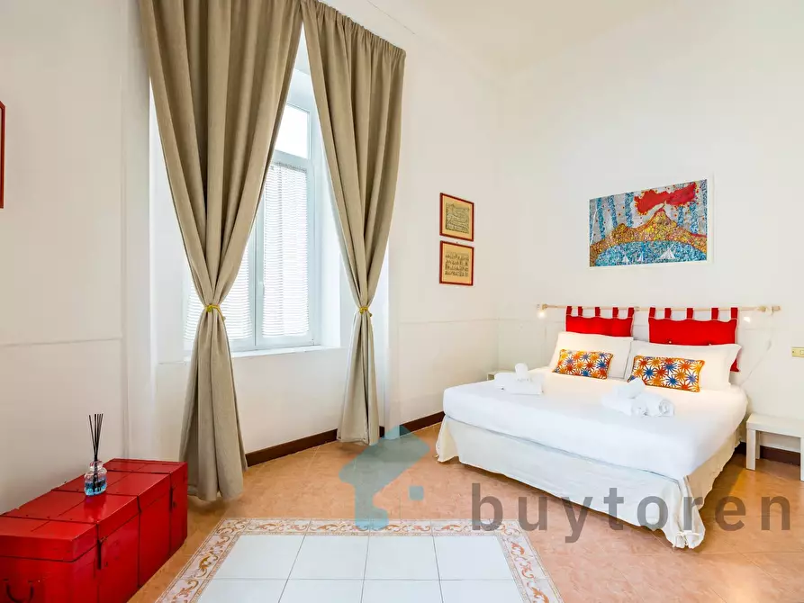 Immagine 29 di Casa trifamiliare in vendita  in Piazzetta Rosario di Palazzo, 10. a Napoli