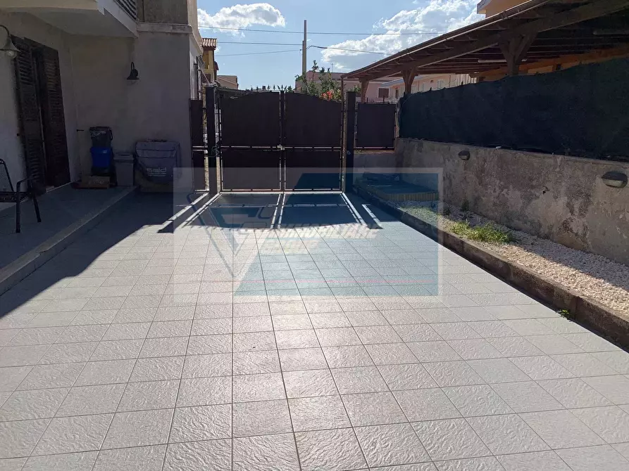 Immagine 13 di Casa trifamiliare in vendita  in Via Pasquale Salibra a Siracusa