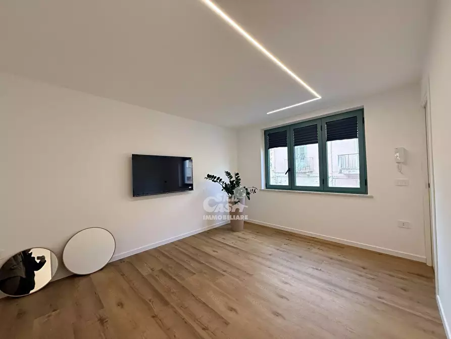 Immagine 10 di Casa trifamiliare in affitto  a Marsala