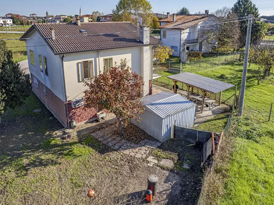 Immagine 4 di Terreno edificabile in vendita  a Bovolenta