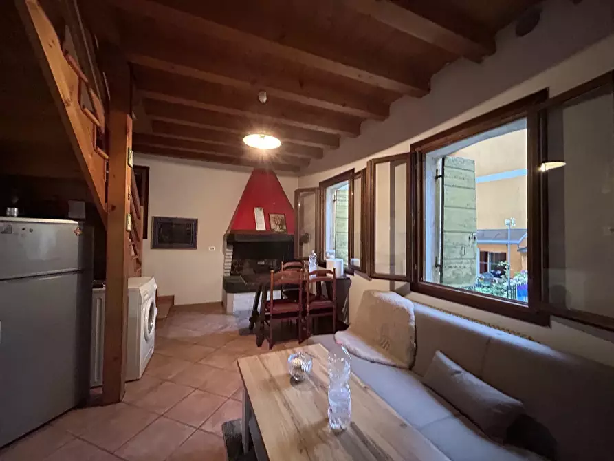 Immagine 5 di Terreno edificabile in vendita  a Refrontolo