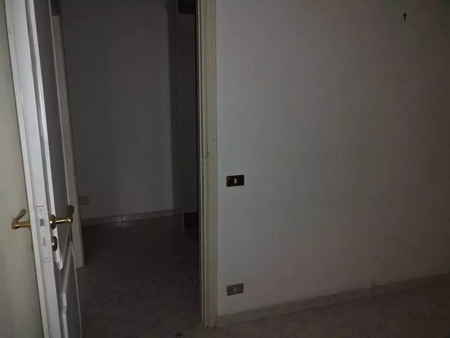 Immagine 11 di Casa trifamiliare in vendita  in Via Nazionale 337 a Messina