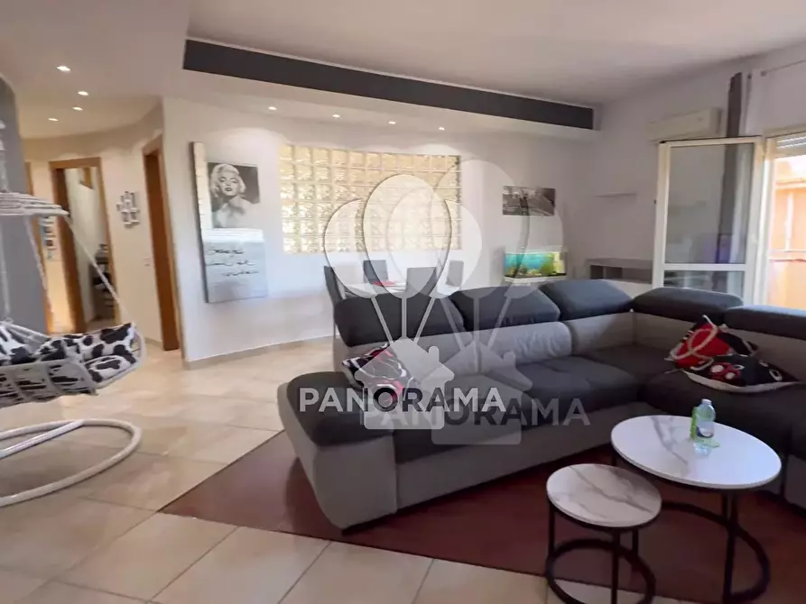 Immagine 28 di Casa trifamiliare in vendita  in Via Vittorio Emanuele Orlando, 2 a Balestrate