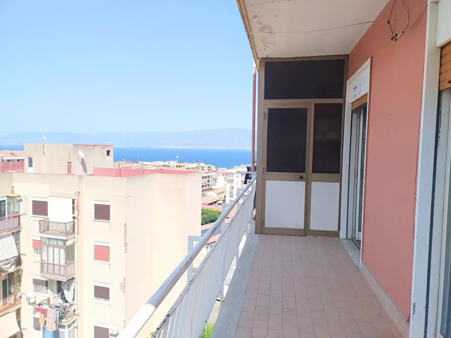 Immagine 2 di Casa trifamiliare in vendita  in Via Giorgio La Pira, n. 34 a Messina