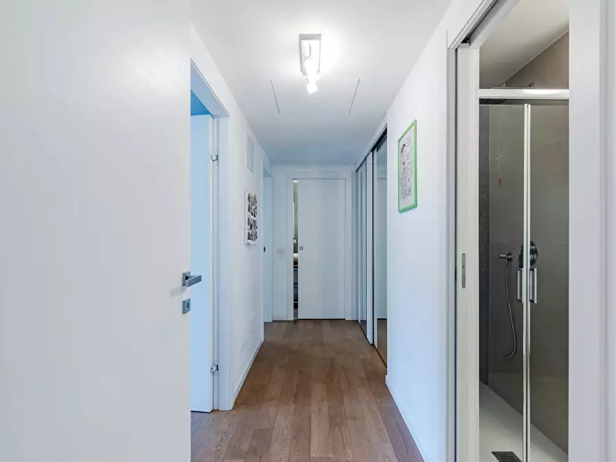 Immagine 8 di Casa trifamiliare in vendita  in Via San Rocco a Segrate