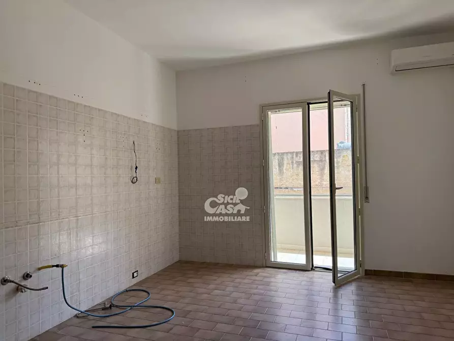 Immagine 12 di Casa trifamiliare in vendita  in PIAZZA MARCONI 41 MARSALA a Marsala
