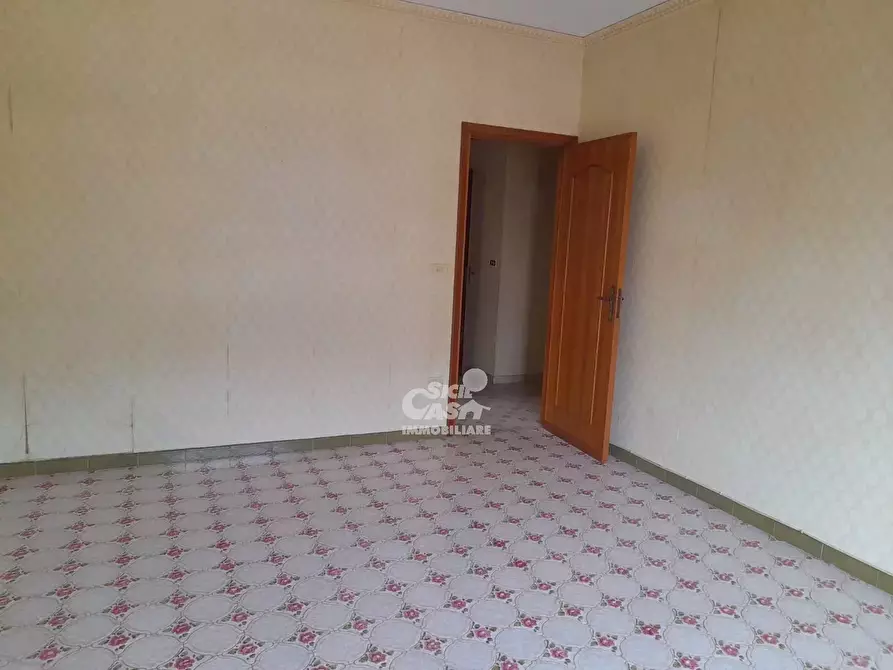 Immagine 5 di Casa trifamiliare in vendita  a Marsala