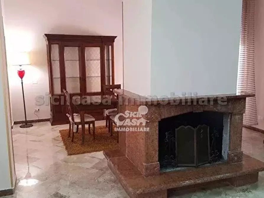 Immagine 5 di Casa trifamiliare in vendita  a Marsala