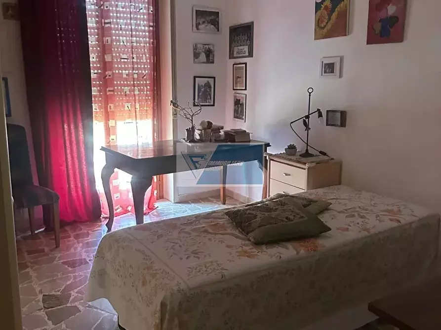 Immagine 13 di Casa trifamiliare in vendita  a Buccheri