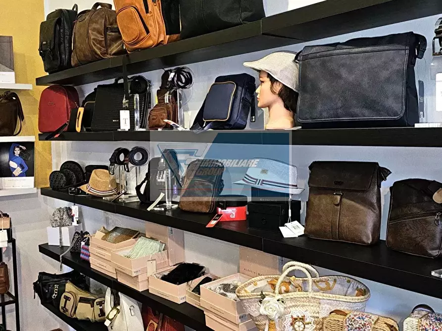 Immagine 6 di Attico in vendita  in via milano 44 avola a Avola