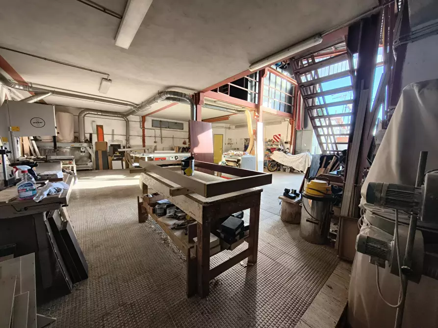 Immagine 10 di Attico in vendita  a Messina