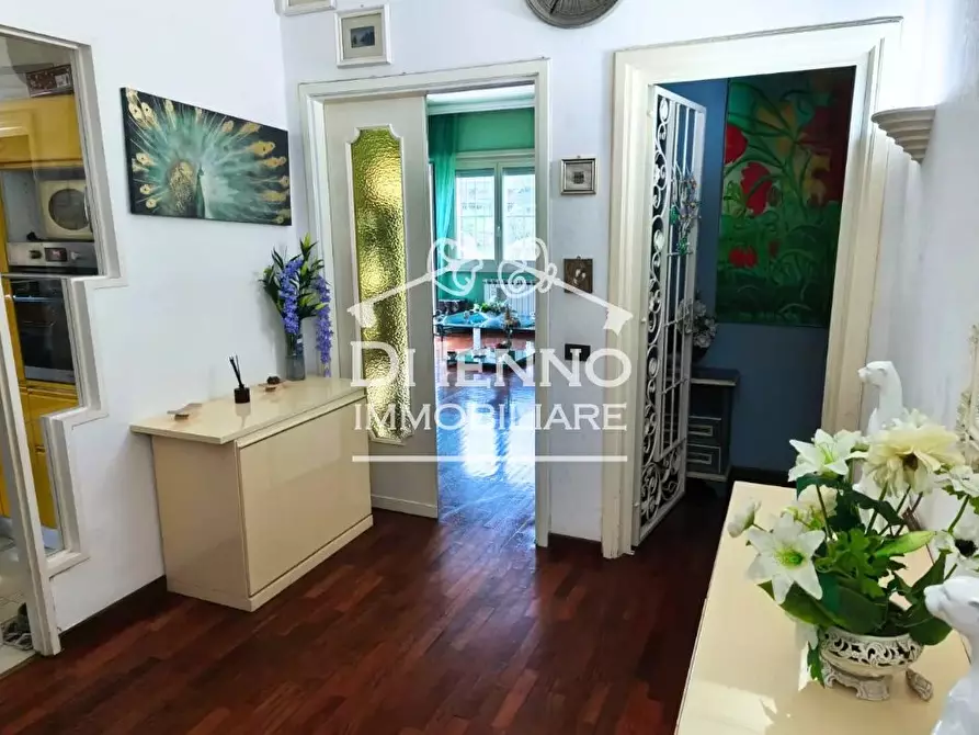 Immagine 6 di Casa trifamiliare in vendita  in Via Campodimele, 75 a Roma