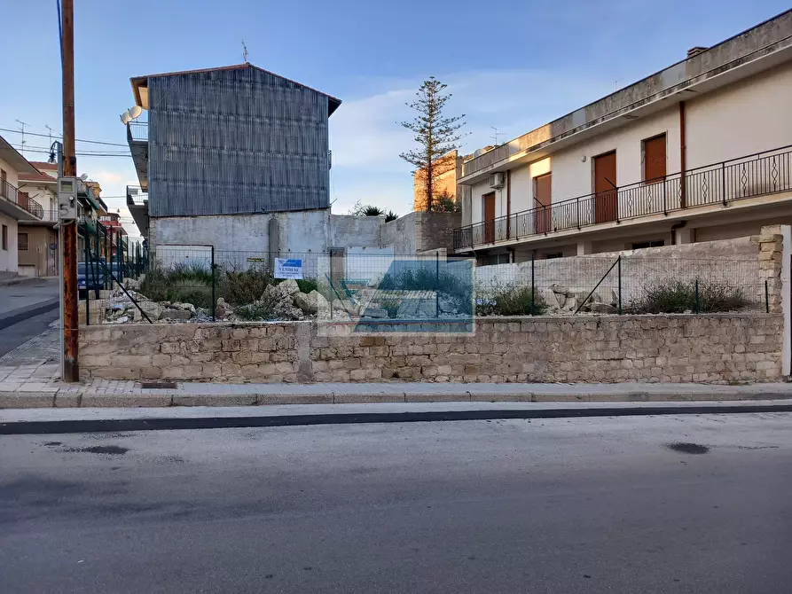 Immagine 3 di Terreno in vendita  in GRAZIA DELEDDA a Buccheri