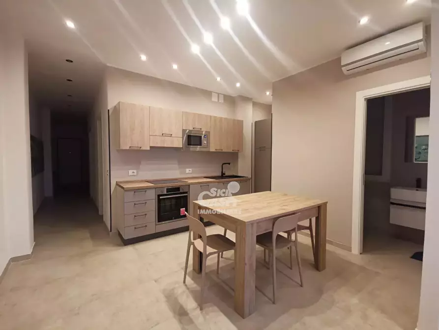 Immagine 3 di Casa trifamiliare in affitto  a Marsala