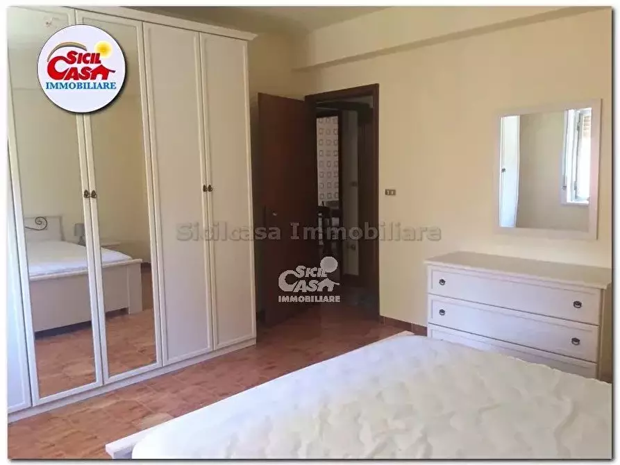 Immagine 4 di Casa trifamiliare in vendita  a Marsala