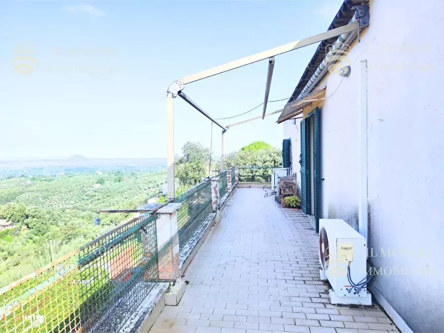 Immagine 32 di Casa trifamiliare in vendita  in Viale Rieti a Palombara Sabina