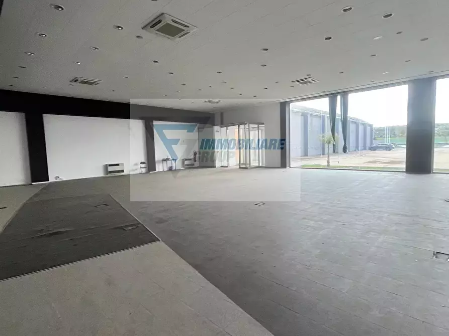 Immagine 16 di Casa bifamiliare in vendita  a Siracusa