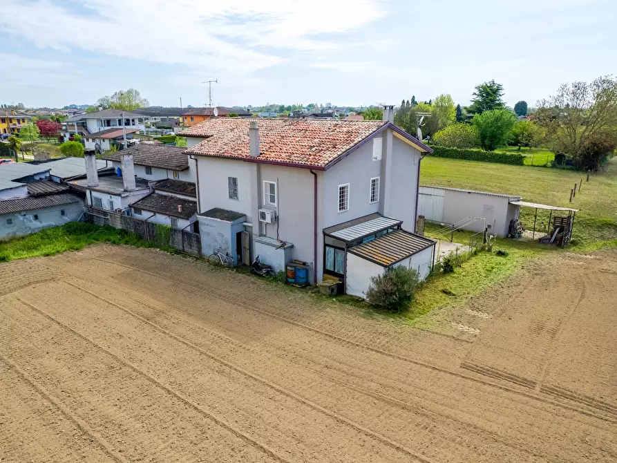 Immagine 4 di Terreno edificabile in vendita  a Campagna Lupia