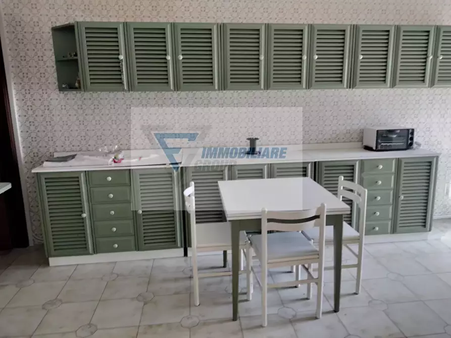 Immagine 2 di Casa trifamiliare in vendita  in Via Svezia a Siracusa