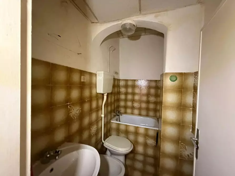 Immagine 6 di Casa trifamiliare in vendita  a Ventimiglia