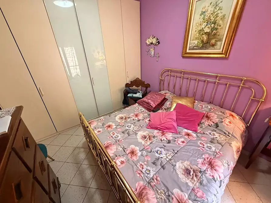 Immagine 9 di Casa trifamiliare in vendita  a Ventimiglia