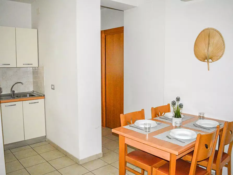 Immagine 10 di Casa trifamiliare in vendita  in via Gabriele D'Annunzio, 209. a Pineto