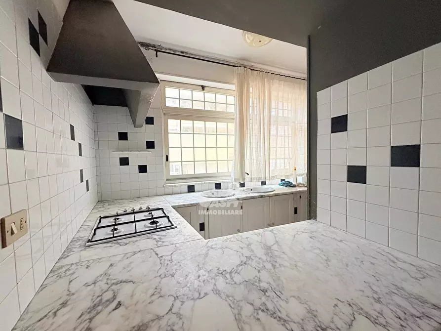 Immagine 11 di Casa trifamiliare in vendita  a Marsala