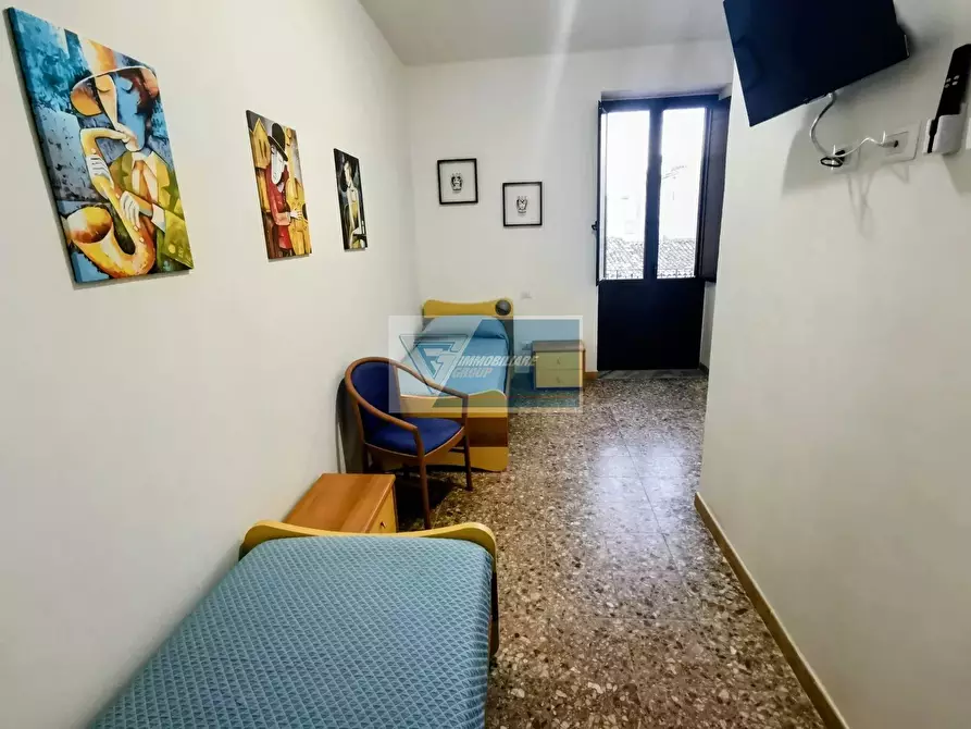 Immagine 10 di Monolocale in affitto  in Via Barbieri 96017 noto a Noto