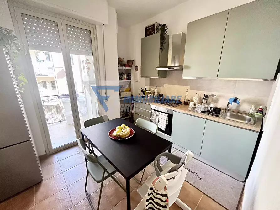 Immagine 4 di Casa trifamiliare in vendita  in Viale Teracati a Siracusa