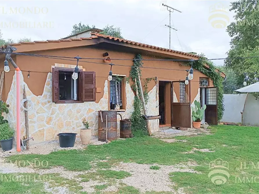 Immagine 1 di Terreno edificabile in vendita  in Strada Della Cascianella, snc. a Palombara Sabina