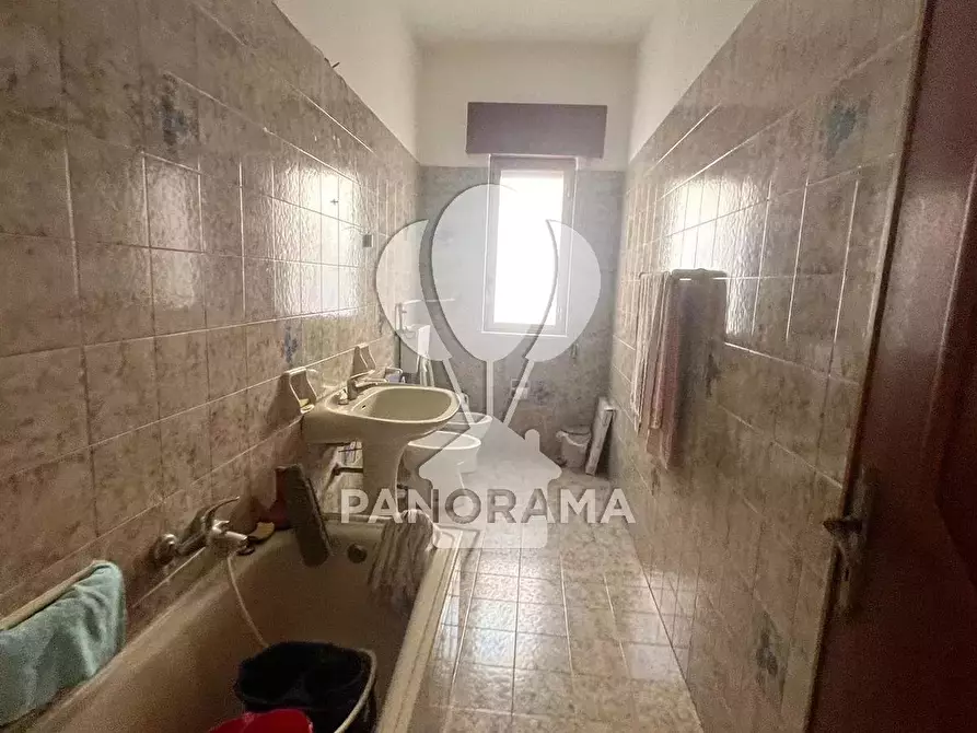 Immagine 20 di Casa trifamiliare in vendita  in Via Kennedy a Balestrate