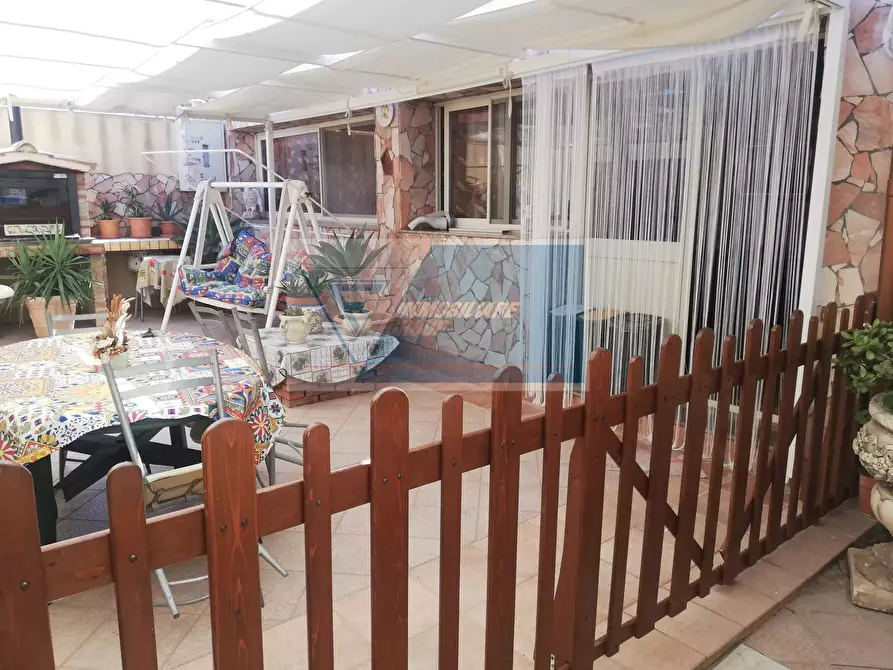 Immagine 3 di Casa trifamiliare in affitto  in Via Verona a Buccheri