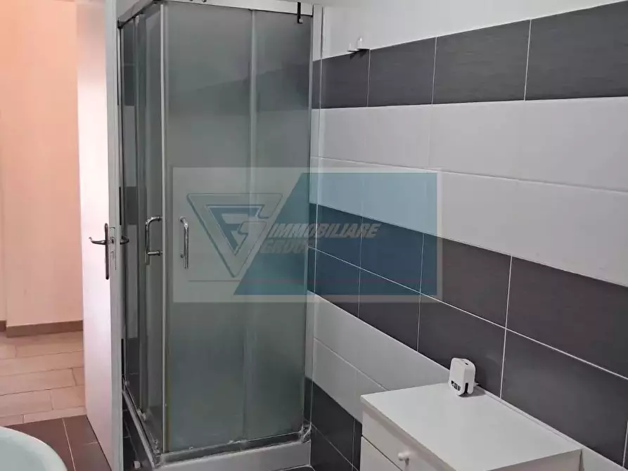 Immagine 12 di Casa trifamiliare in affitto  in Viale Teracati a Siracusa